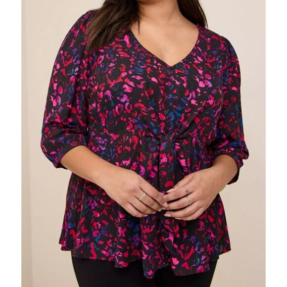 Torrid Blouse Womens 0X Black Pink and Blue Animal Print Georgette Tie Front - Picture 1 of 9